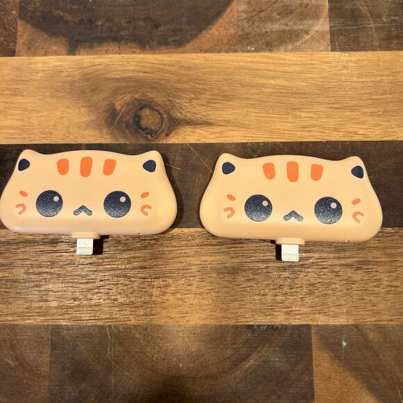 Cat Spaceship iPhone Portable Charger Set - Picture 12 of 12